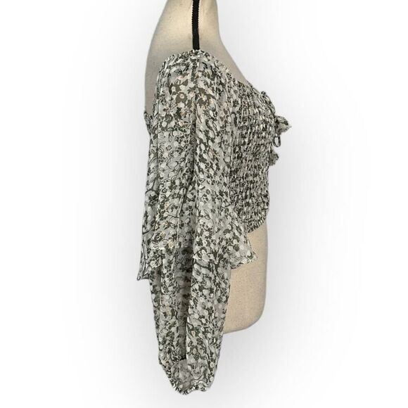 MISA Los Angeles Helaine Floral Top Women's XS Beige Green Long Tiered Sleeve - Picture 6 of 11